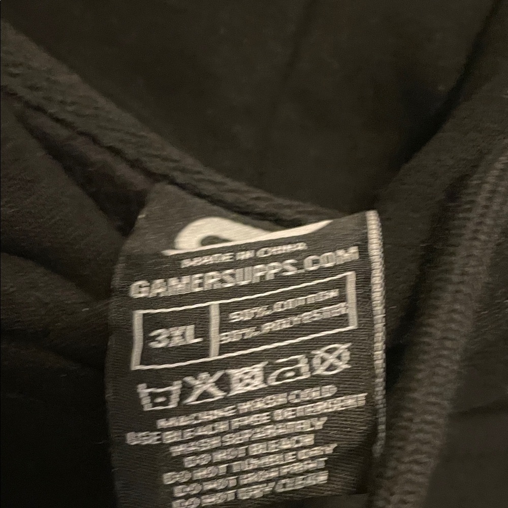 Black Graphic Hoodie from Gamersupps collectible - Picture 4 of 9